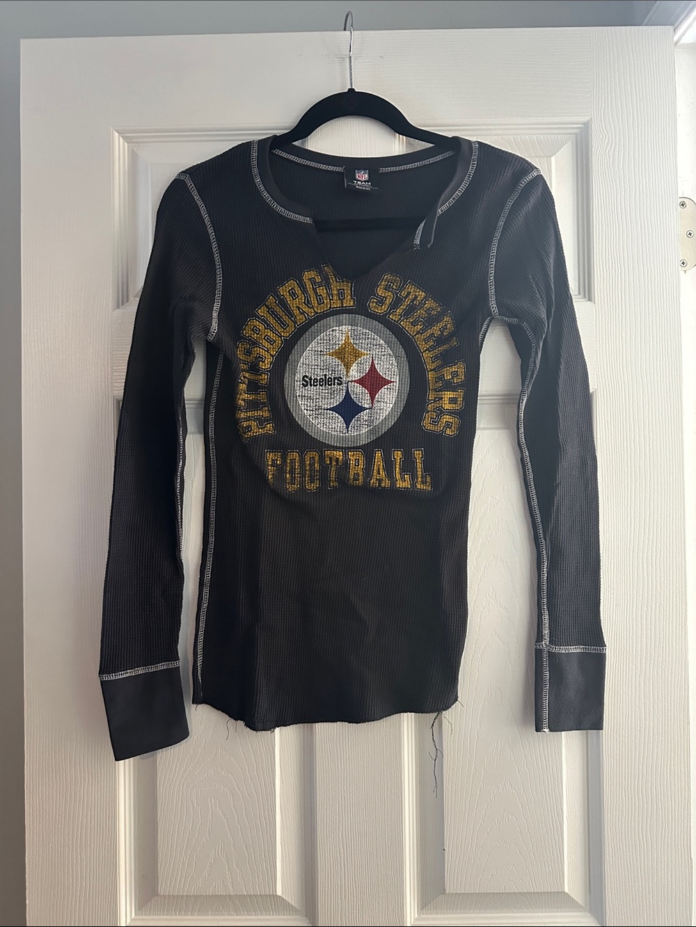 NFL Pittsburgh Steelers Black Long Sleeve Waffle Knit Top with Gold Logo